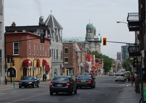 Brick residential buildings and leafy streets in Montreal's Plateau-Mont-Royal neighborhood