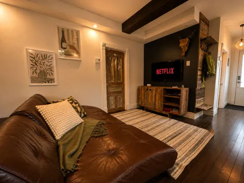 Living room — Luxury 2BR Plateau Stay